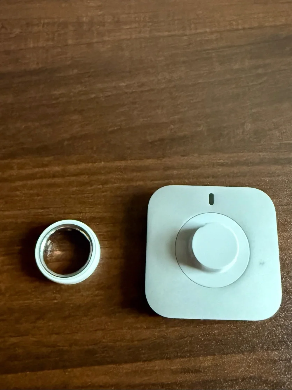 OURA RING CERAMIC CLOUD W CHARGER